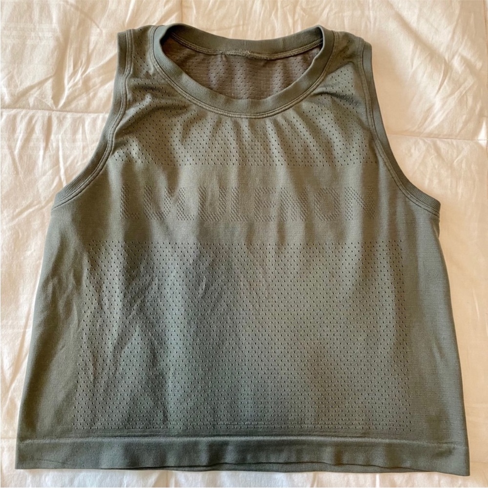 Lululemon swiftly breath crop tank